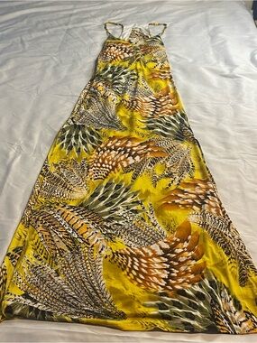 Womans Maxi Dress Yellow Floral Sleeveless Size Large By Silvergate Excellent